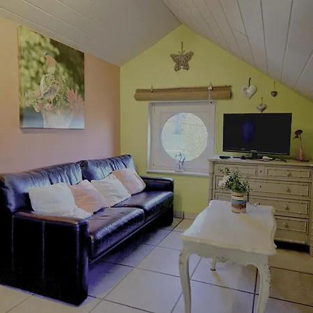 L'oree Des Bois Apartment *